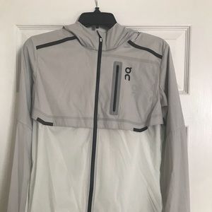 On Cloud Running women’s weather jacket